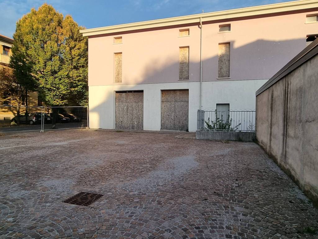 Villa a Calcinato in Via Angelo Romanelli, 5 - Foto 2