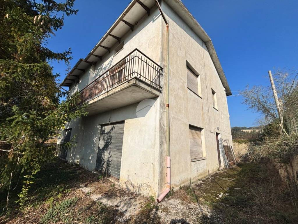Casa indipendente a Fano in Località Fenile, 74 - Foto 2
