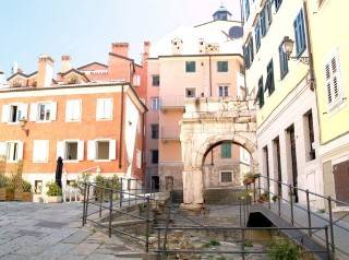 Palazzo / stabile a Trieste - Foto 3