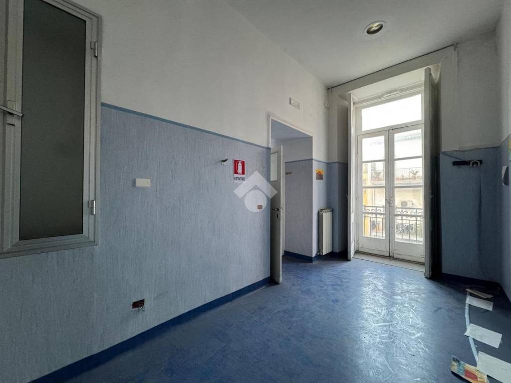Appartamento a Portici in Corso Giuseppe Garibaldi, 115 - Foto 3
