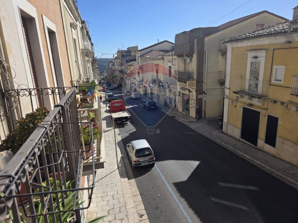 Casa indipendente a Ragusa in Corso Italia, 333 - Foto 3