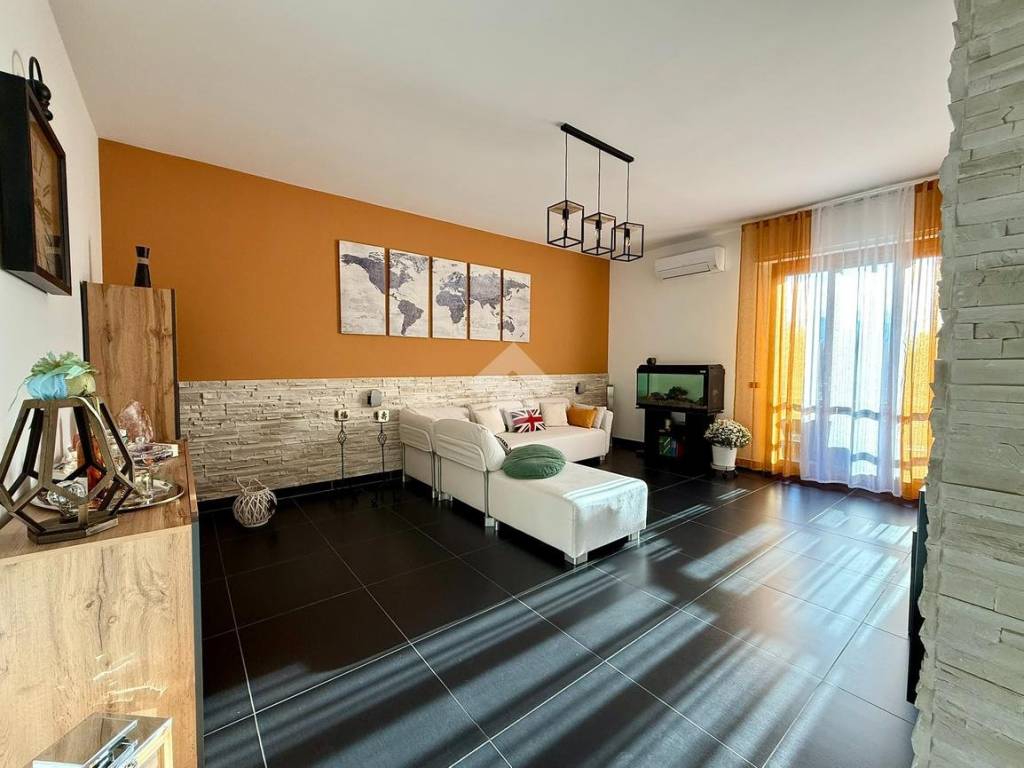 Appartamento a Quarrata in Via Case Magazzini, 19 - Foto 2