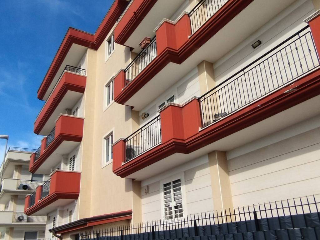 Appartamento a Triggiano in Via Monsignore Don Tonino, 13 - Foto 5