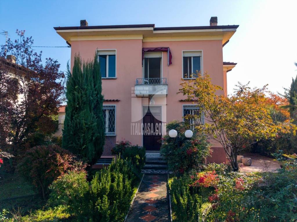 Villa a Borgo virgilio in Via Cisa 101 - Foto 3