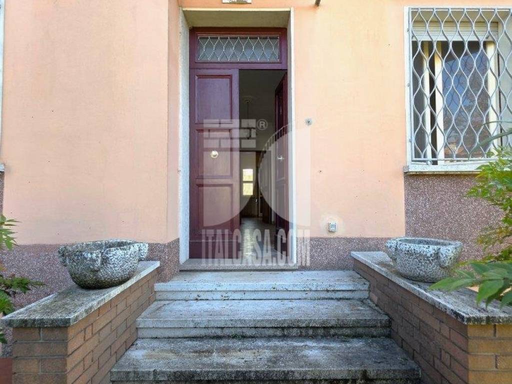 Villa a Borgo virgilio in Via Cisa 101 - Foto 5