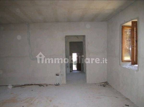 Casa indipendente a Cerreto di spoleto in Strada Statale Sellanese - Foto 5