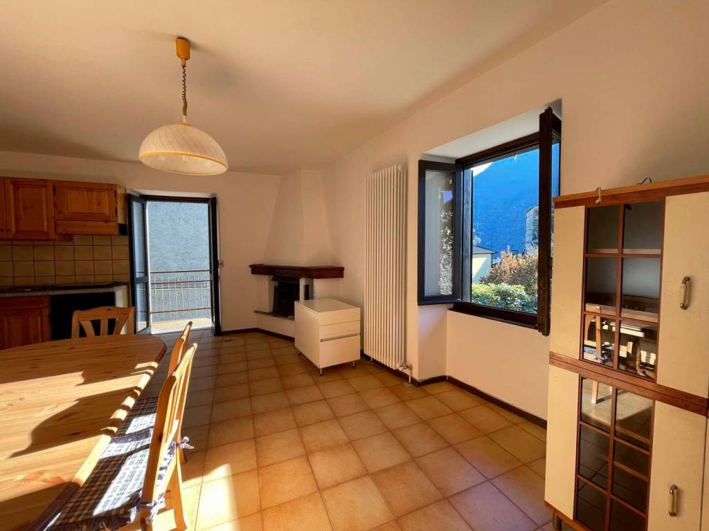 Appartamento a Berbenno di valtellina in Via Crotti - Foto 4