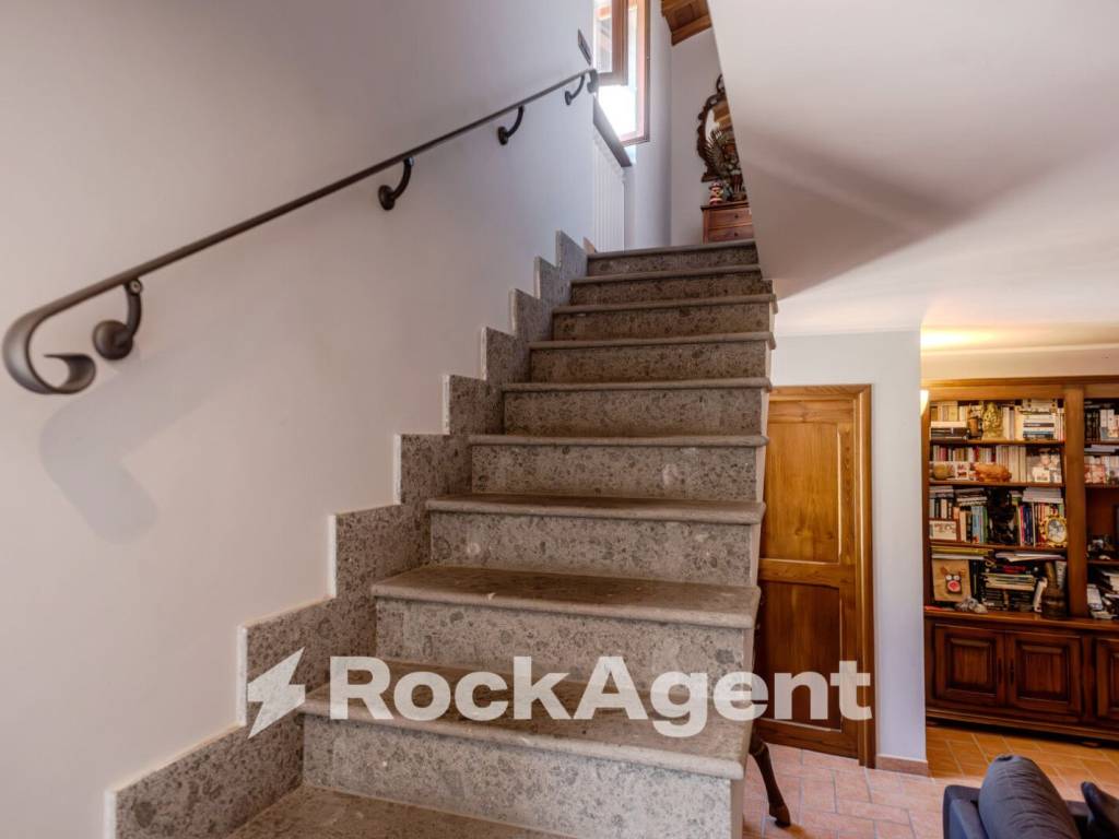 Appartamento a Viterbo in Via delle Scuole, 4 - Foto 3