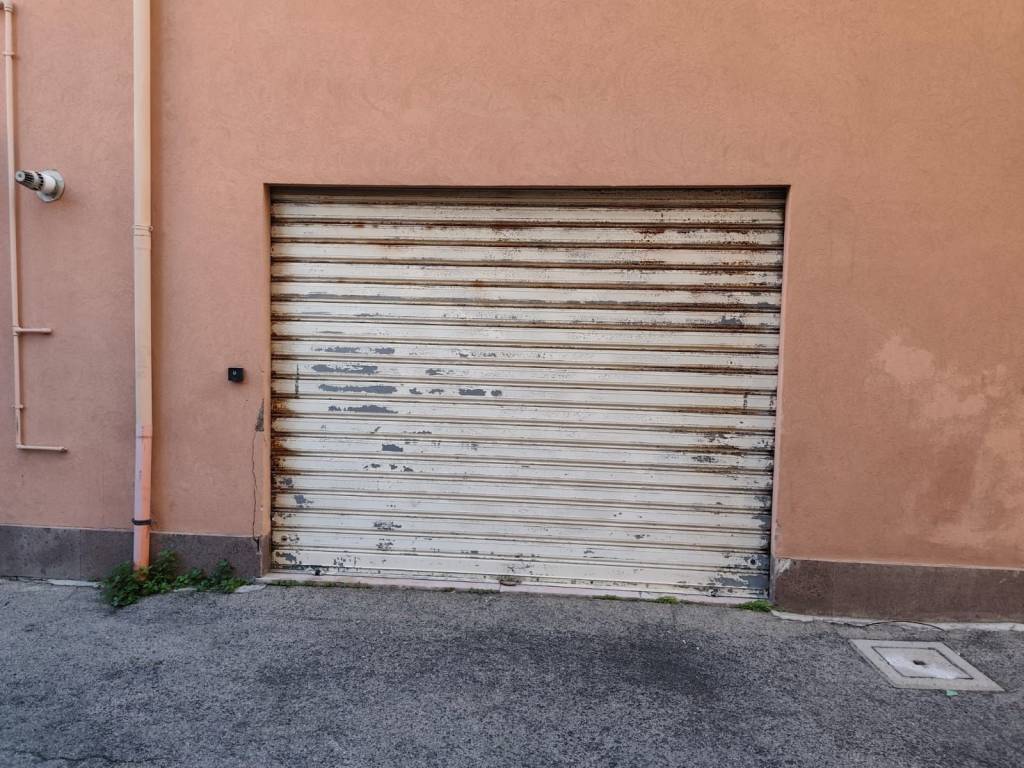Box / garage a Pescara in Via Luigi Settembrini, 1 - Foto 5