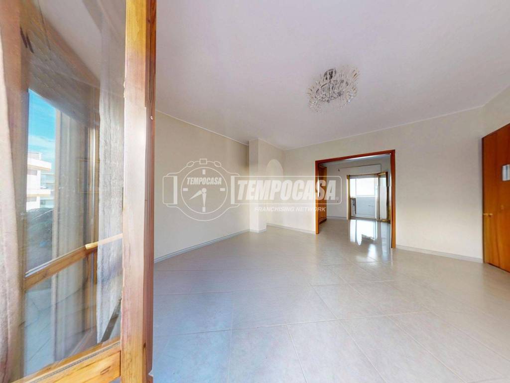 Appartamento a Casamassima in Via Giuseppe di Vagno - Foto 2