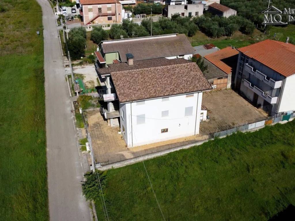 Villa a Montaquila in Via Trimanda, 10 - Foto 4