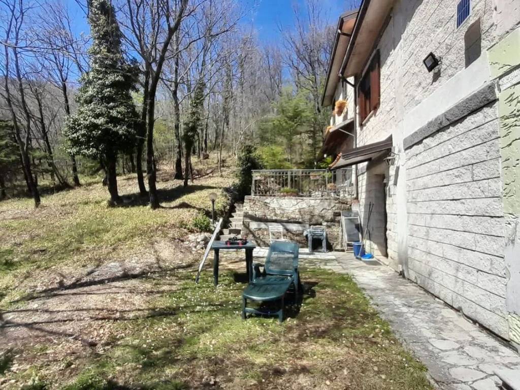 Villa a Castel san vincenzo in Via Del Cimitero, 22 - Foto 5