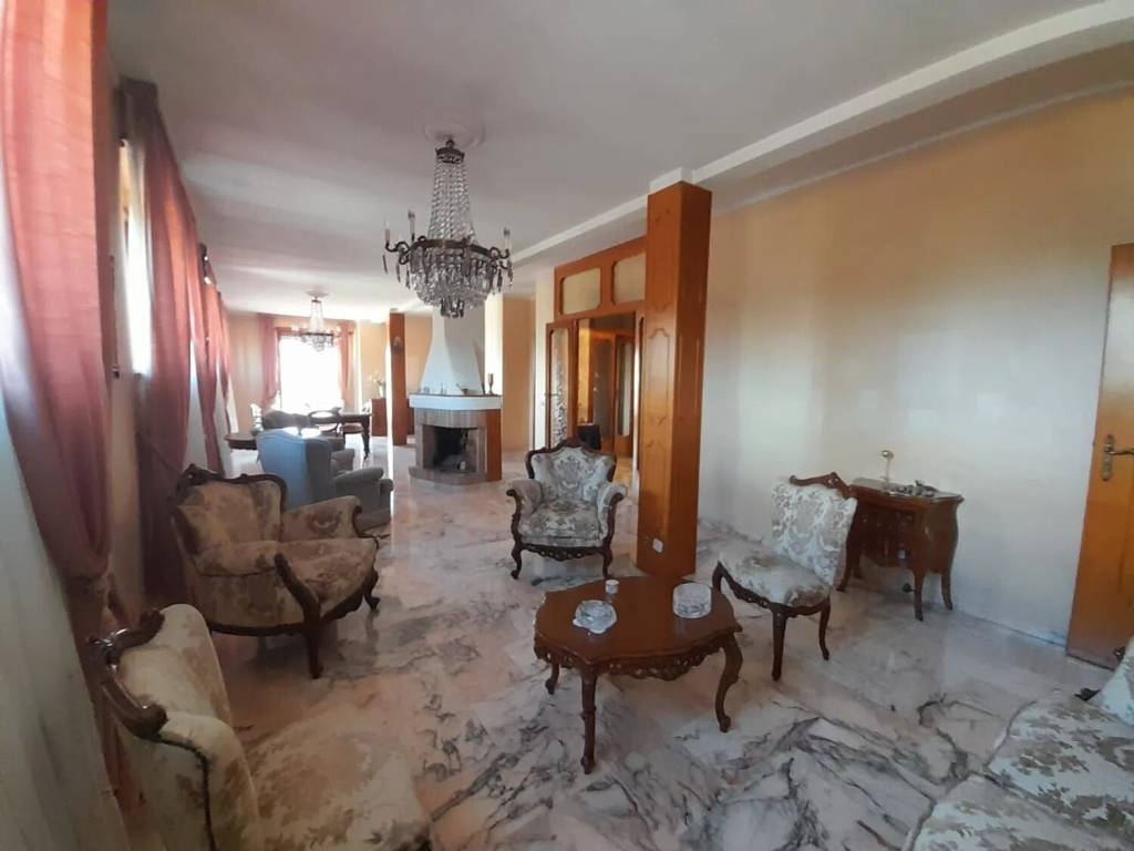 Appartamento a Isernia in Via Giovanni Berta, 76 - Foto 3