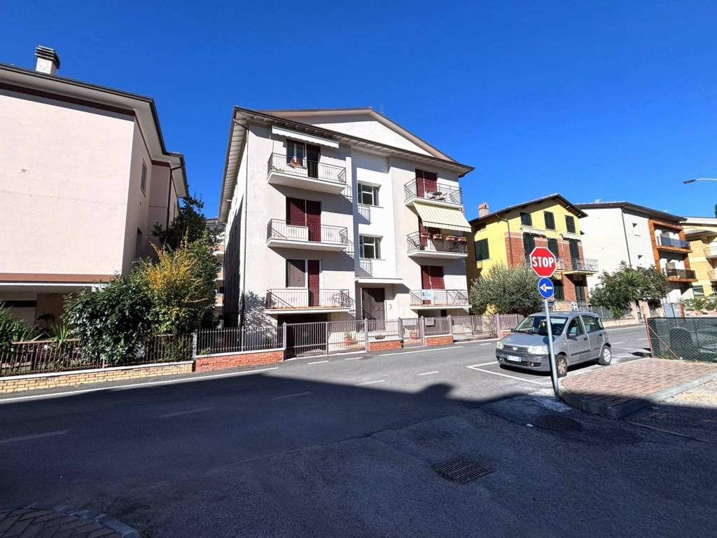 Appartamento a Assisi in via alberto Tacconi, 8 - Foto 3