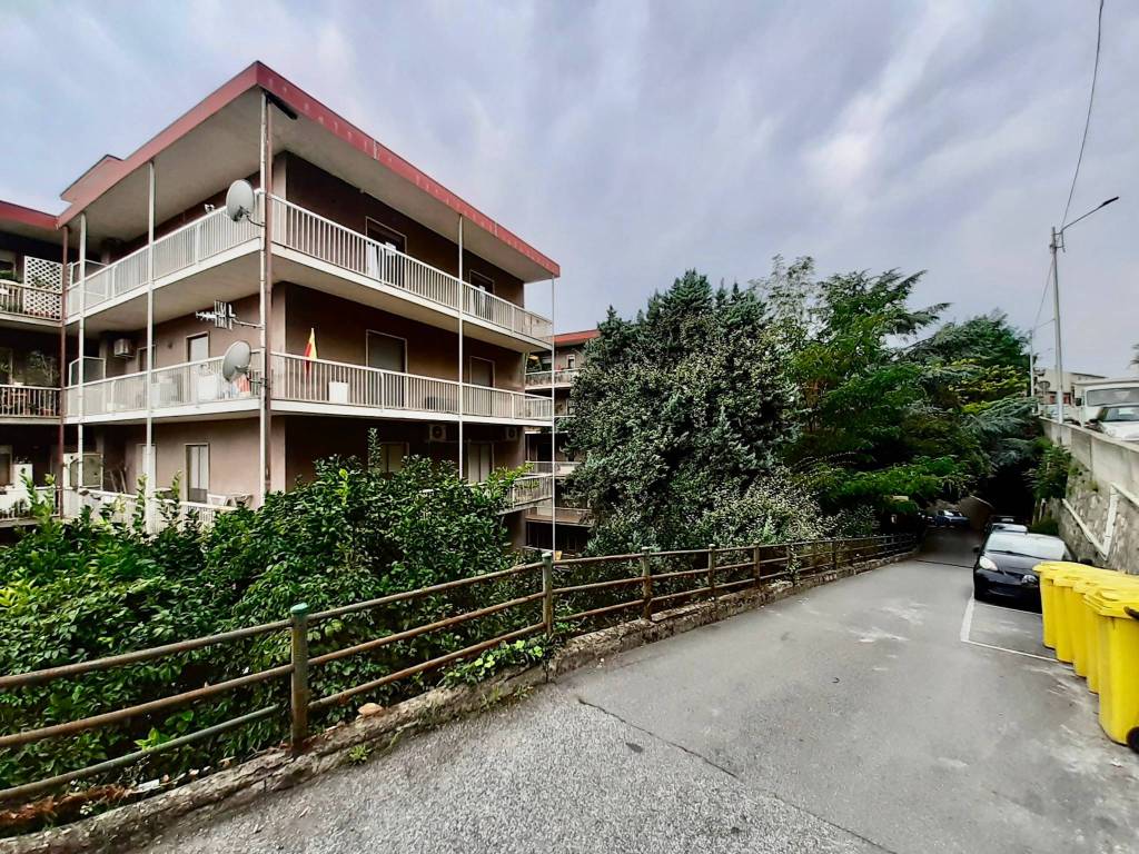 Appartamento a Catanzaro in Via Carlo V - Foto 2