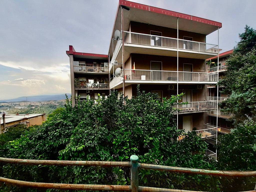 Appartamento a Catanzaro in Via Carlo V - Foto 3