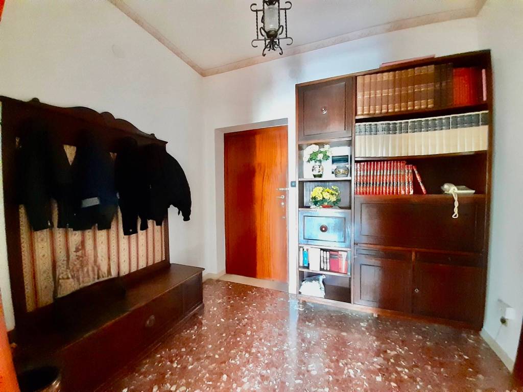Appartamento a Catanzaro in Via Carlo V - Foto 4