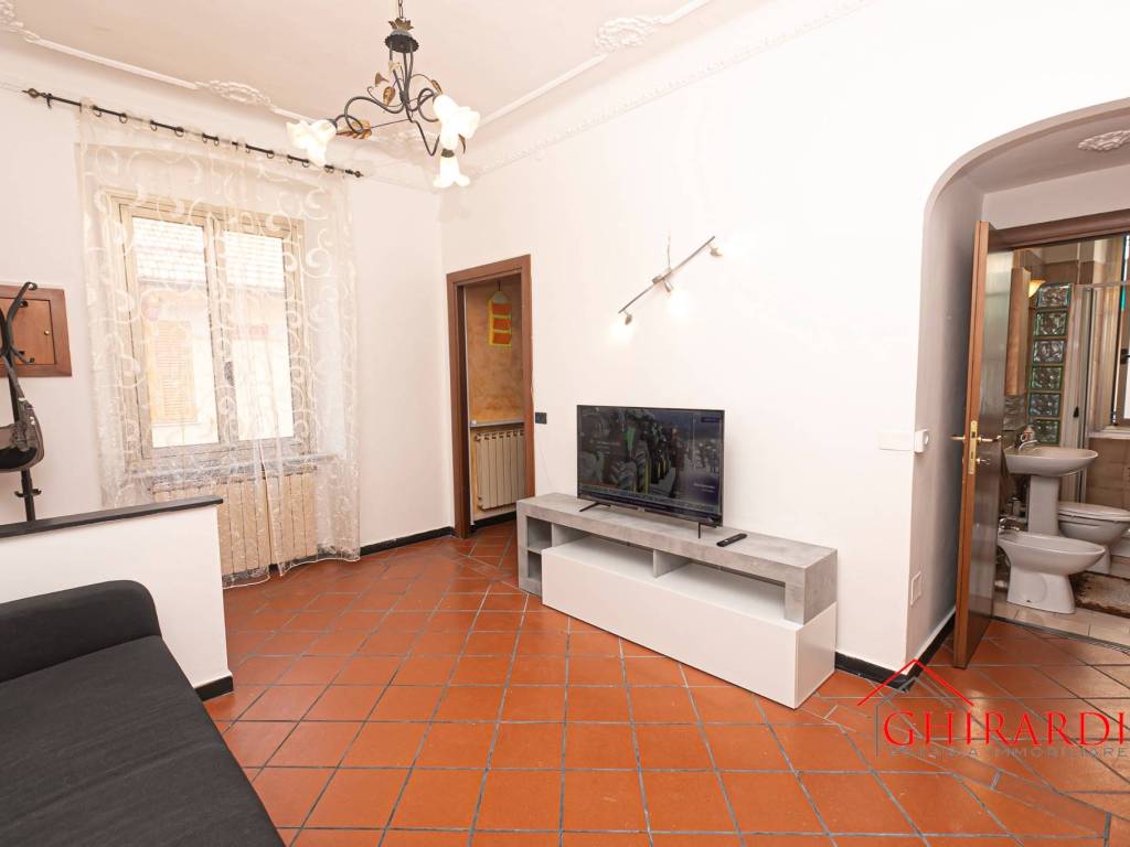 Appartamento a Genova in Via Girolamo di Santo Stefano, 3 - Foto 4