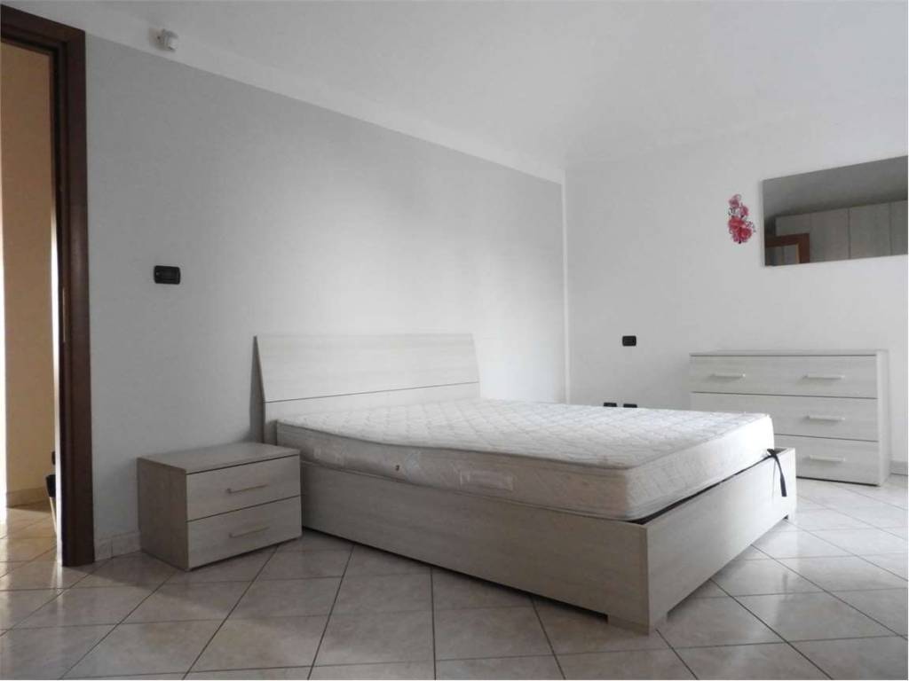 Appartamento a Ciriè in via San Pietro , 101 - Foto 4