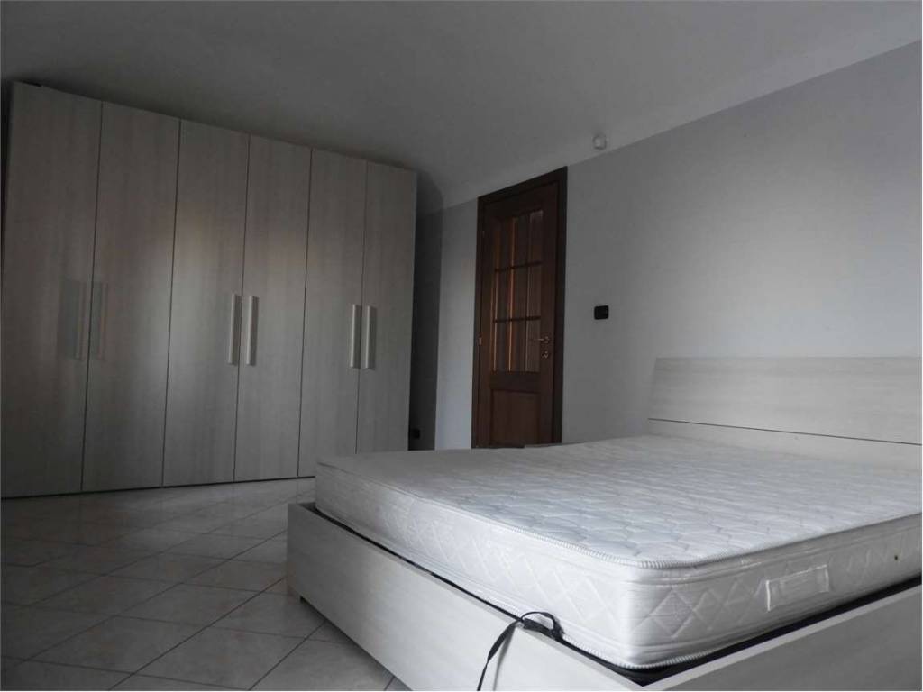 Appartamento a Ciriè in via San Pietro , 101 - Foto 5