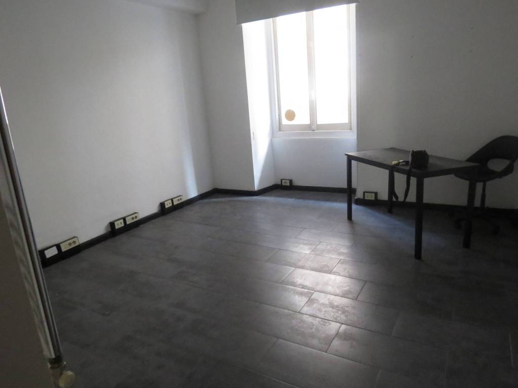 Immobile a Genova in Via Anton Maria Maragliano, 6 - Foto 3