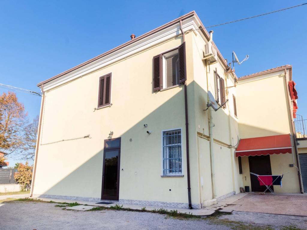 Villa a Ferrara in Via Modena, 665 - Foto 3