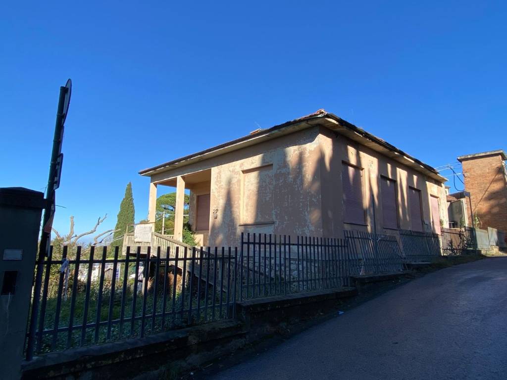 Villa a Casciana terme lari in Via dei Platani - Foto 2