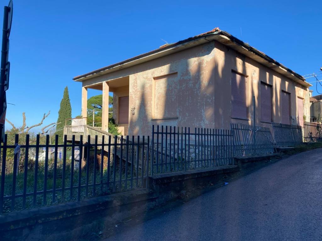 Villa a Casciana terme lari in Via dei Platani - Foto 4