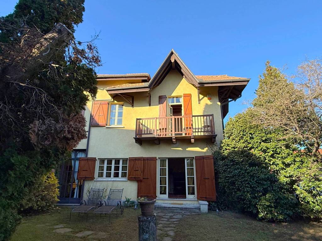 Villa a Stresa in Via Agli Orti - Foto 2