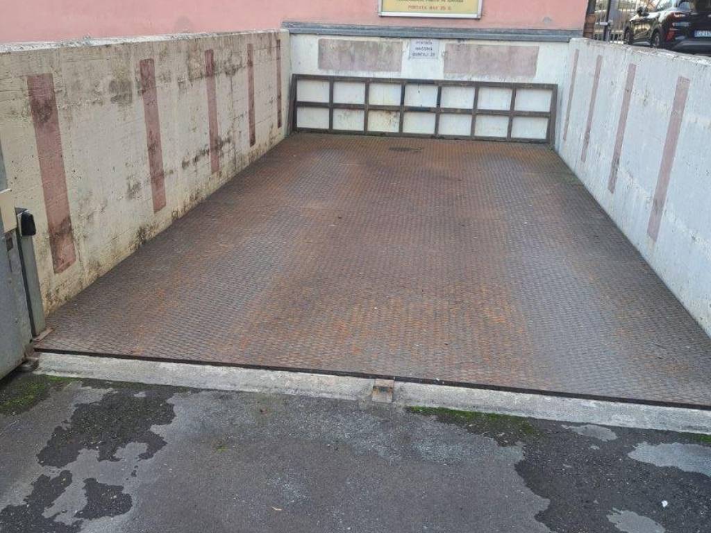 Box / garage a Bologna in Via Toscana, 6 - Foto 4