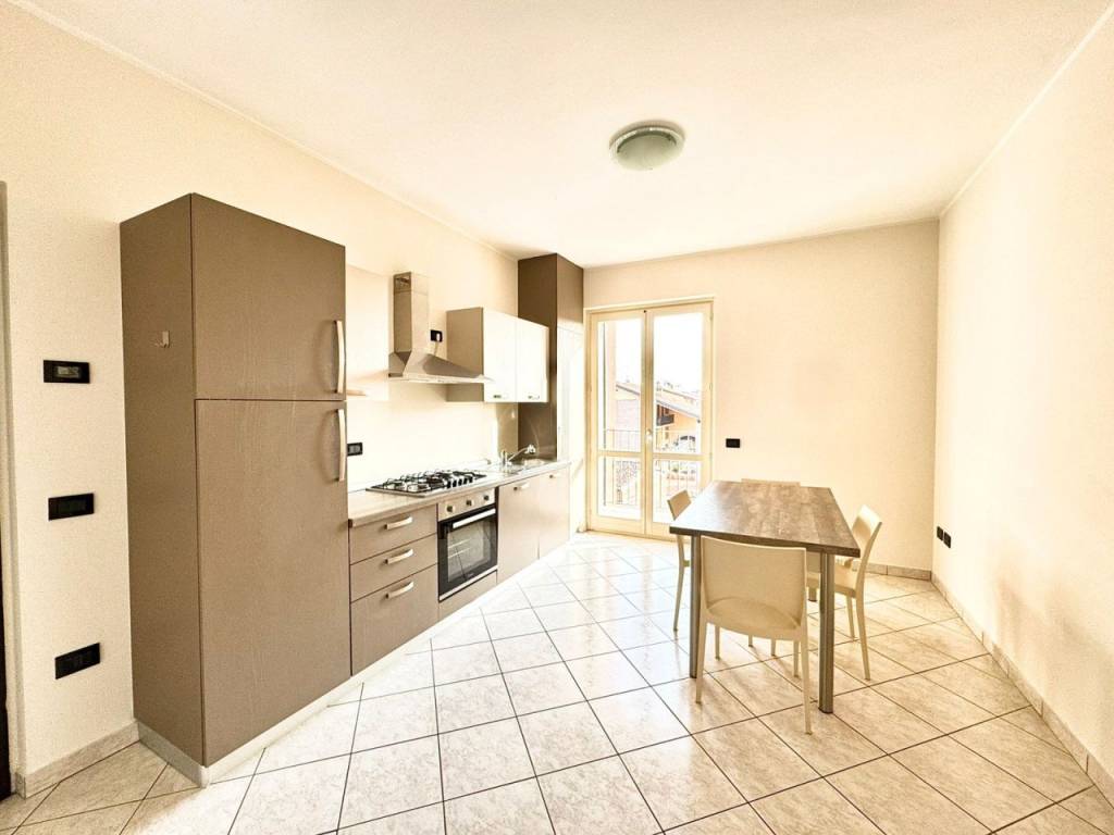 Appartamento a Ghedi in Via Cesare Battisti - Foto 3