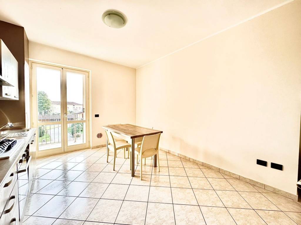 Appartamento a Ghedi in Via Cesare Battisti - Foto 5