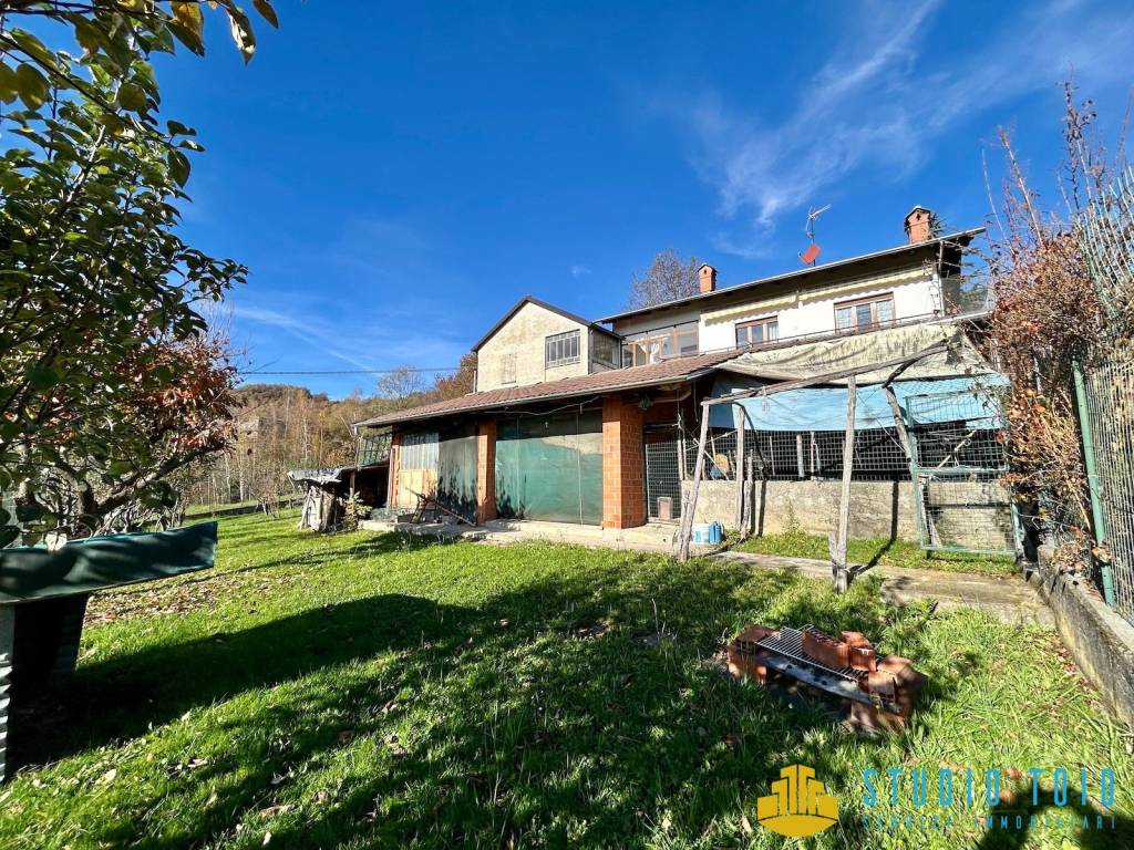Casa indipendente a Donato in Località Serra, 7 - Foto 4