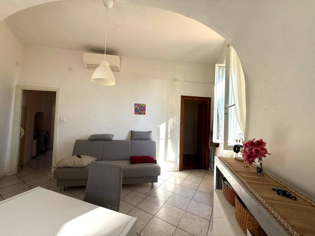 Appartamento a Imperia in Piazza Nino Bixio - Foto 2