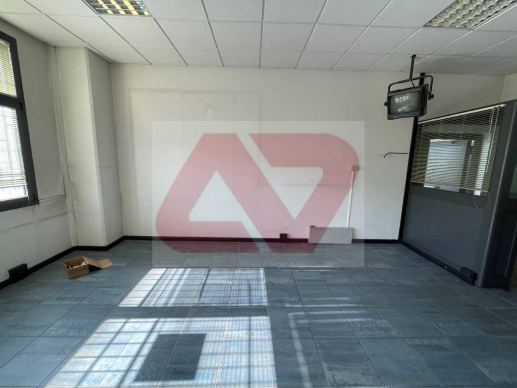 Immobile a Monticello conte otto in Via dell'Industria - Foto 2