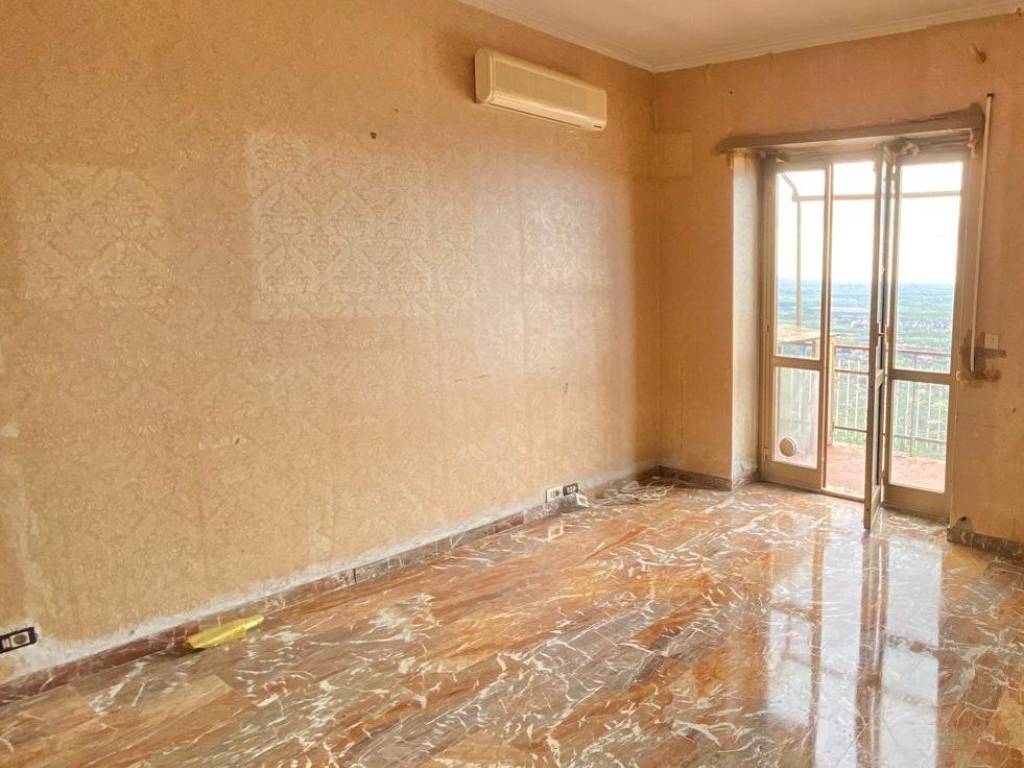 Appartamento a Tivoli in Via Silla Rosa De Angelis, 18 - Foto 2