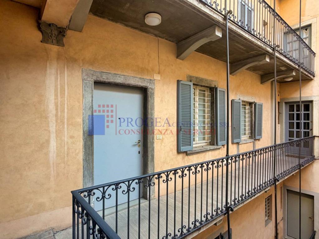 Appartamento a Bergamo in Via Sant'Orsola, 22 - Foto 2