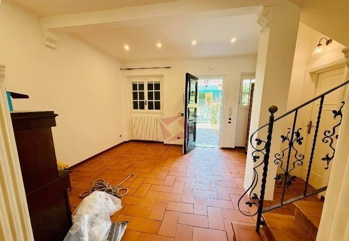 Villa a Frascati in Via Namur - Foto 3