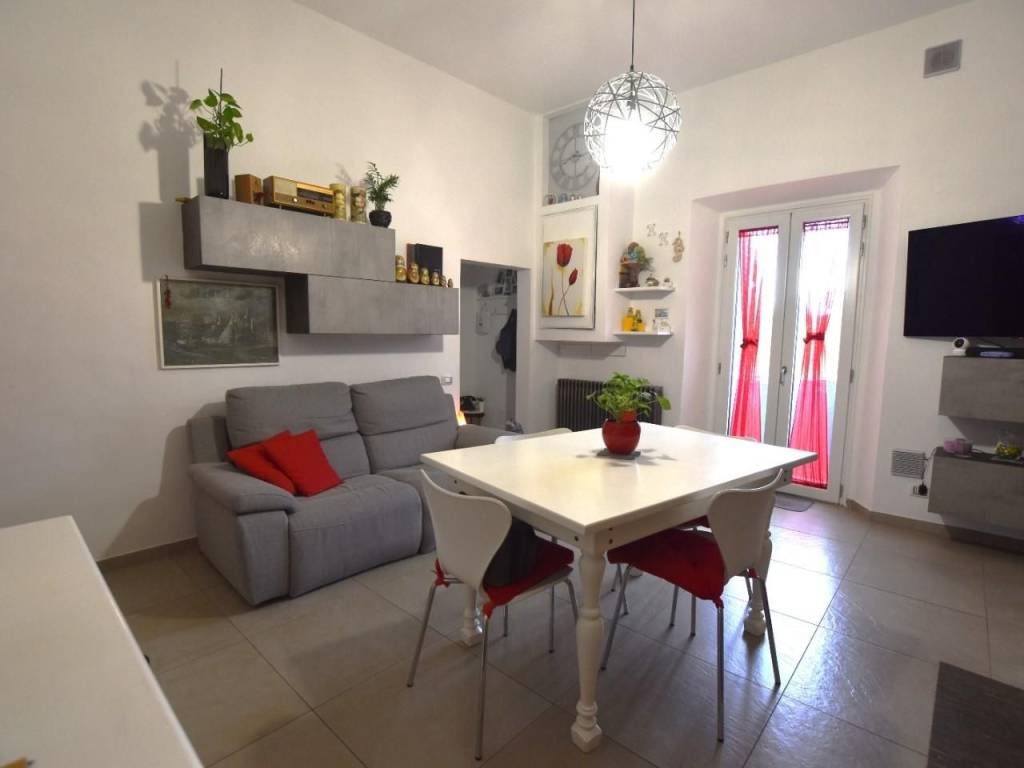 Appartamento a Castelfiorentino in Via XXV Aprile, , 12 - Foto 3