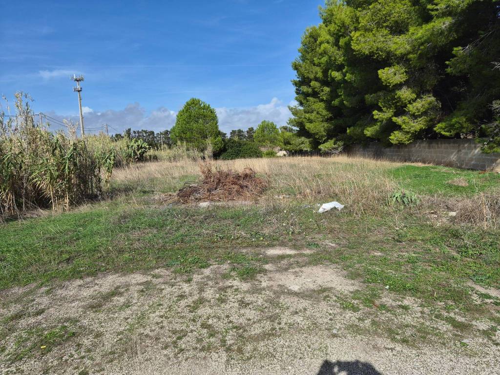 Terreno a Maruggio in Via delle Mimose - Foto 2