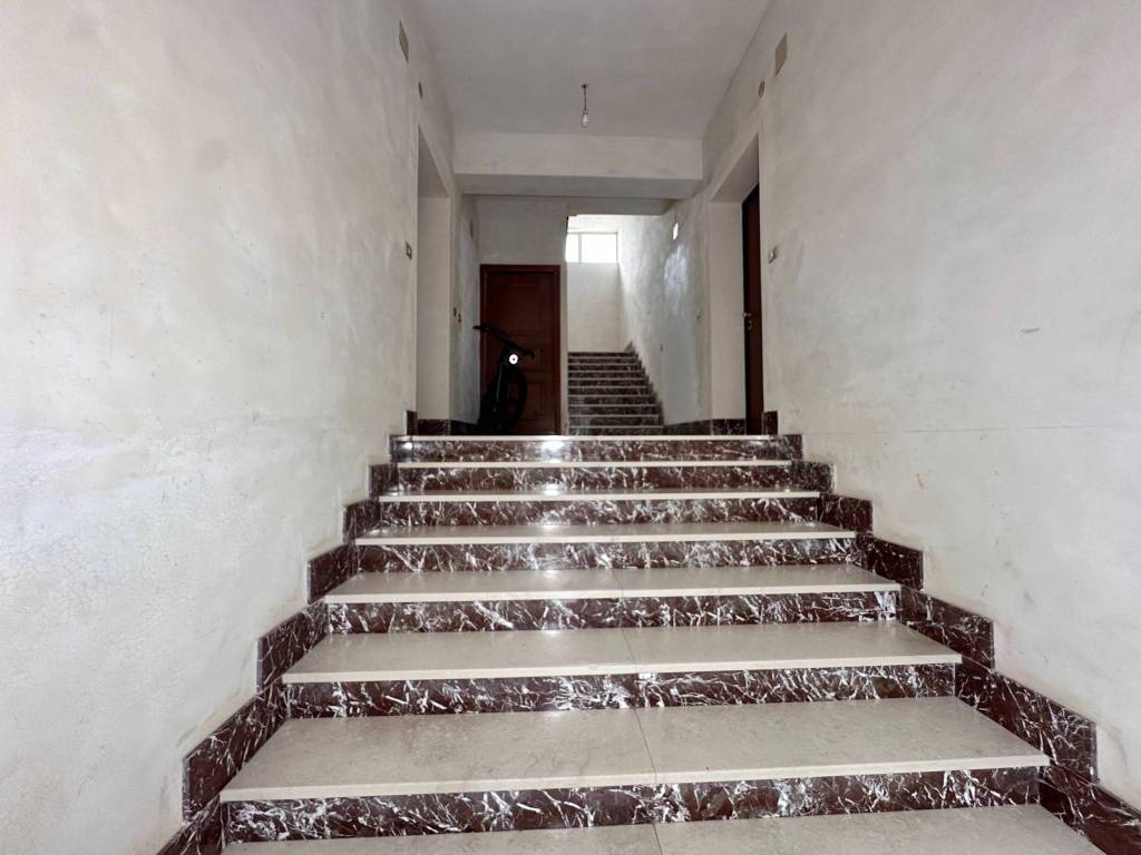 Appartamento a Reitano in Via Lungomare Colonna - Foto 4