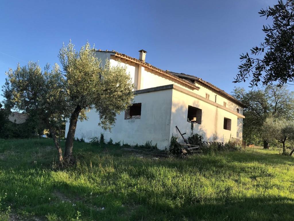 Rustico / casale a Spoleto in Località Uncinano - Foto 3