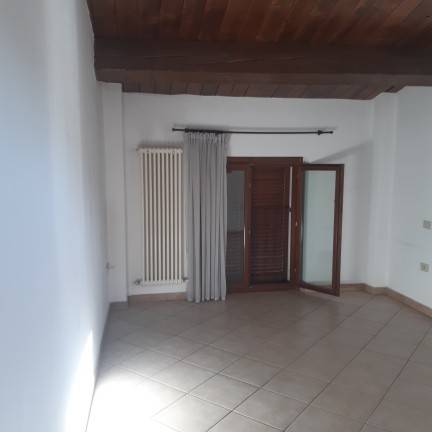Appartamento a Fossombrone - Foto 2
