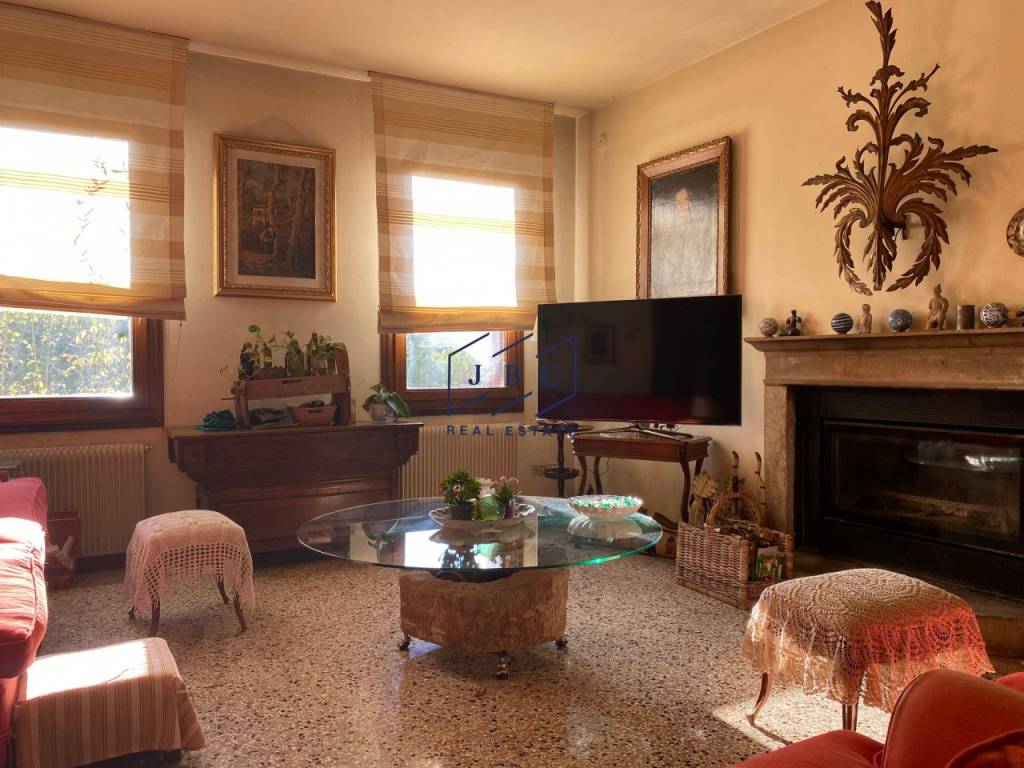 Villa a Oderzo in Viale P. Frassinetti, 27 - Foto 3