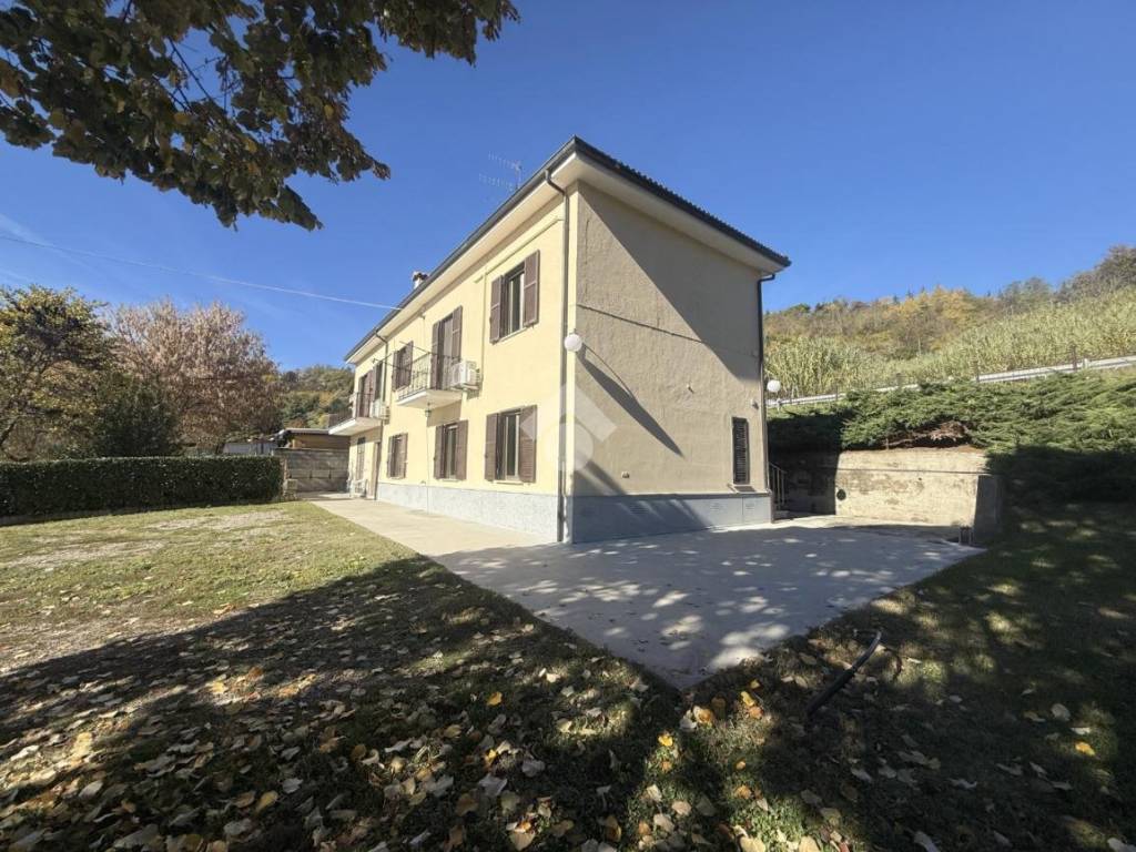 Casa indipendente a Acqui terme in Stradale Alessandria, 52 - Foto 2