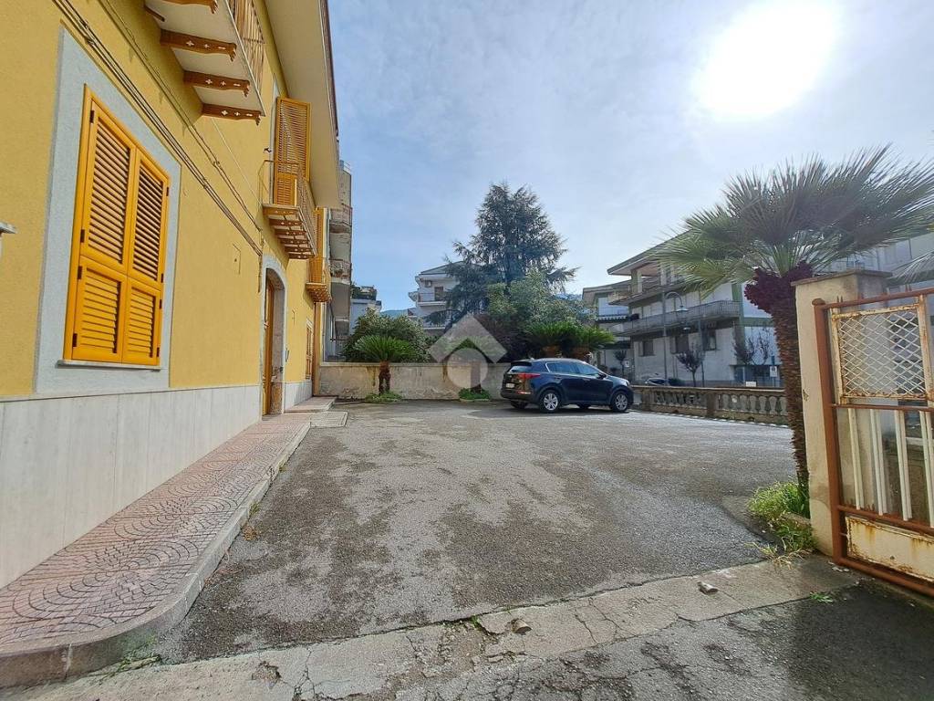Casa indipendente a Baronissi in Via Maggiore, 75 - Foto 3