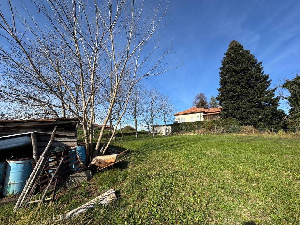 Terreno a Cadrezzate con osmate in Via Piave - Foto 3