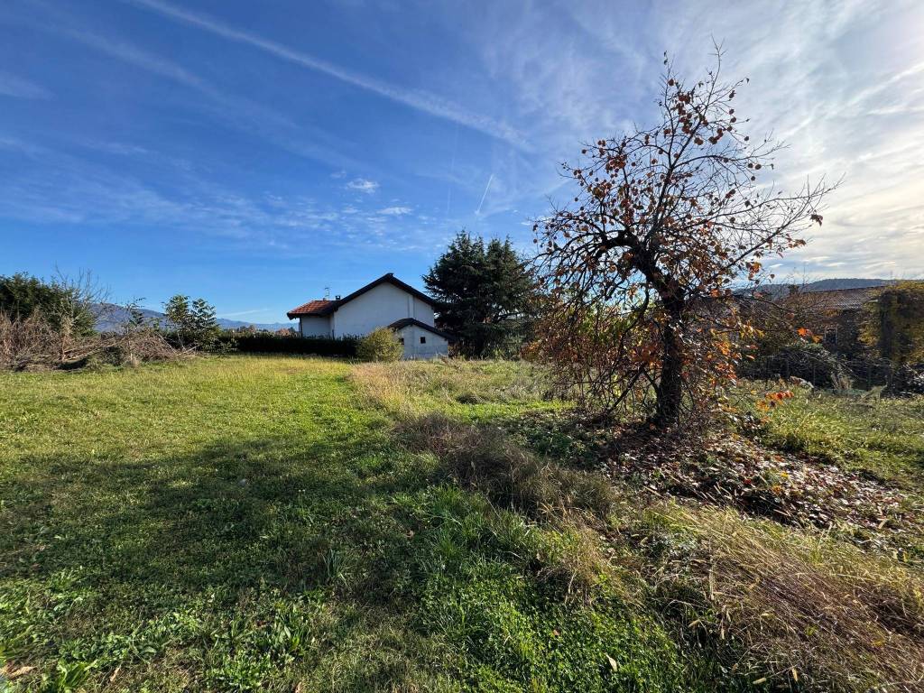 Terreno a Cadrezzate con osmate in Via Piave - Foto 5