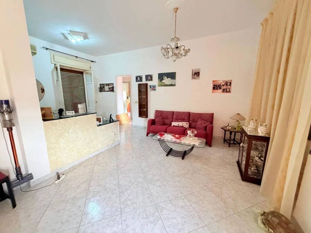 Appartamento a Noto in Viale Principe Di Piemonte, 32 - Foto 2