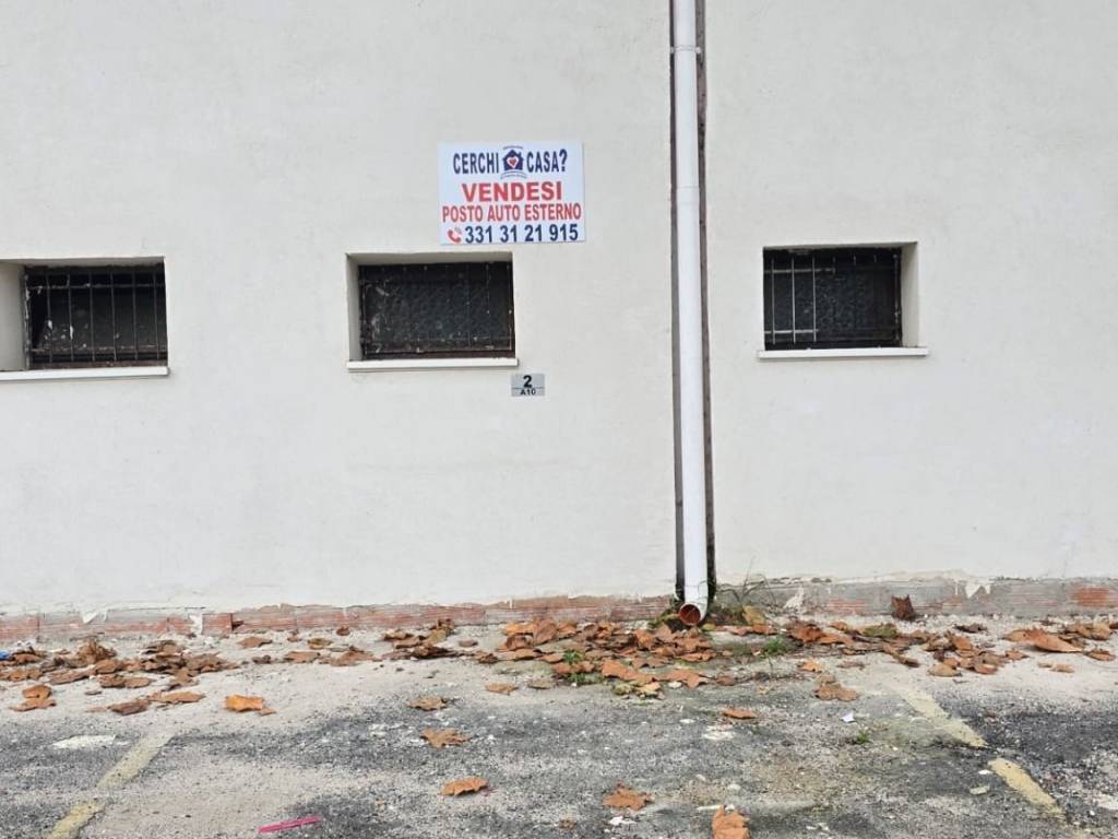 Box / garage a Nettuno in Via dell'Olmo, 2 - Foto 5